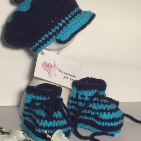 NWT Hand made in Europe - Artisan Baby set 6-9mo - Picture 2 of 5